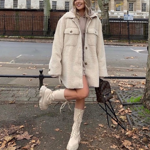 MANGO oversized faux shearling jacket blogger zara competitor brand - Picture 11 of 15